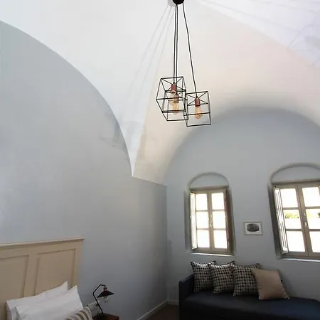 Villa Antique Mansion *
