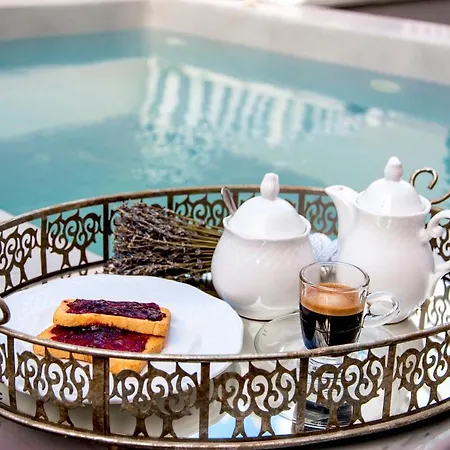 فيلة Sv Mansion *